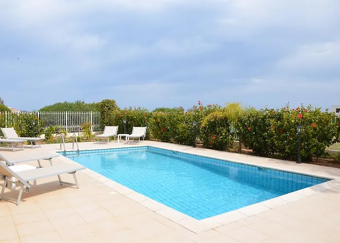 Anthorina 8 * Protaras